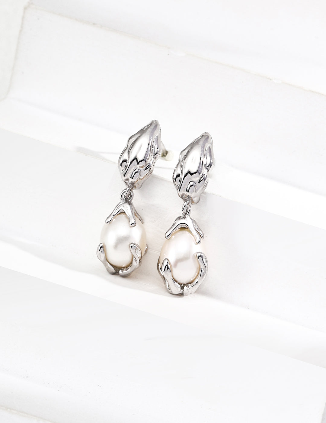 S925 Silver Natural Pearl Earrings