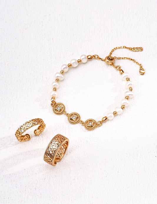 Qian Duoduo Series 925 Sterling Silver Pearl/Gold Bracelet Wear a lot of money, and the money is infinite; Wear a lot of money, wealth and sorrow; Wear a lot of money, wealth and prosperity from all directions, perfect luck.