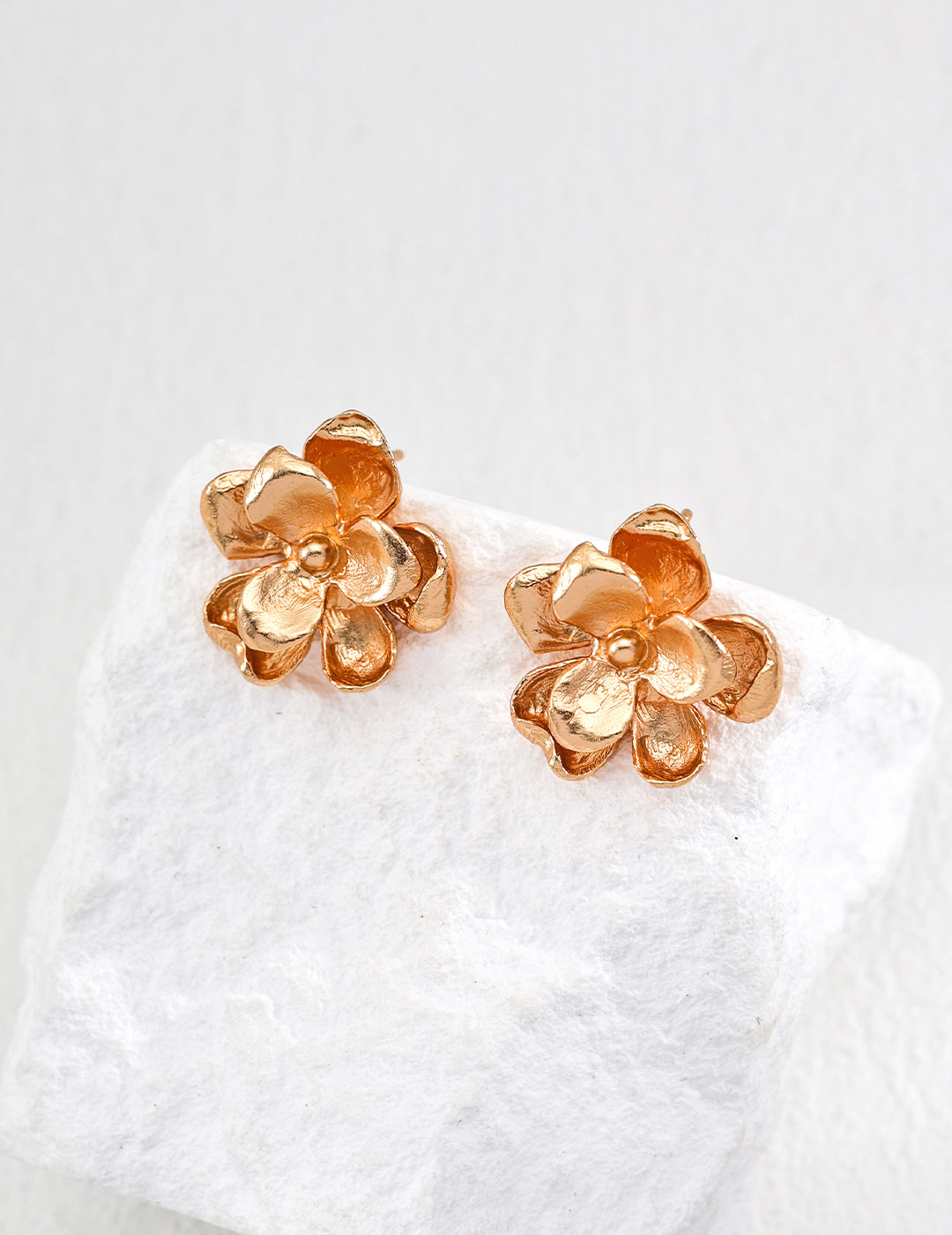 S925 silver design sense simple flower earrings