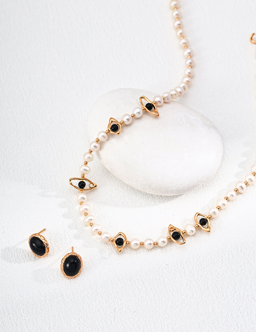 S925 Silver Natural Pearl Black Onyx Necklace