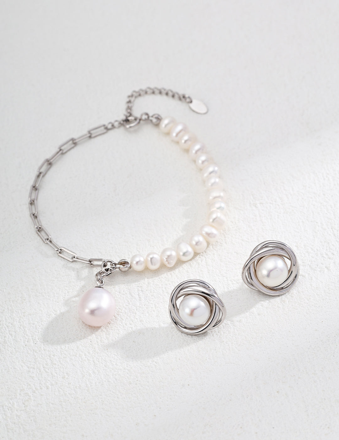 Sterling silver natural pearl earrings