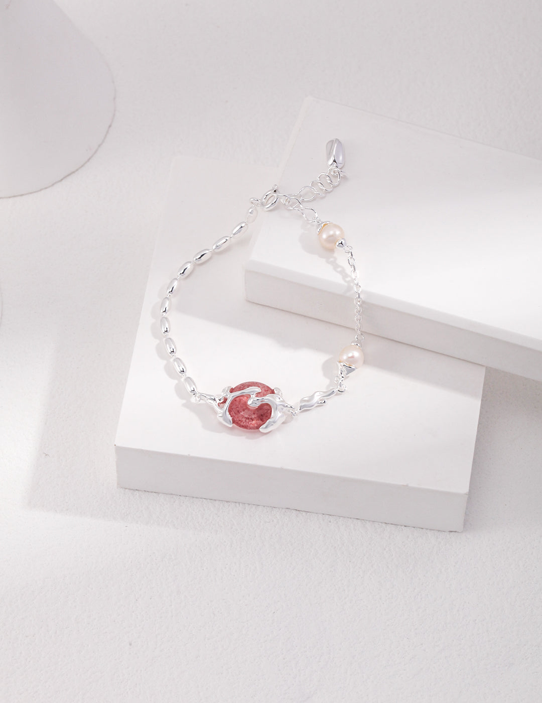 New Chinese style "Luoxia" series design Sterling silver strawberry crystal bracelet