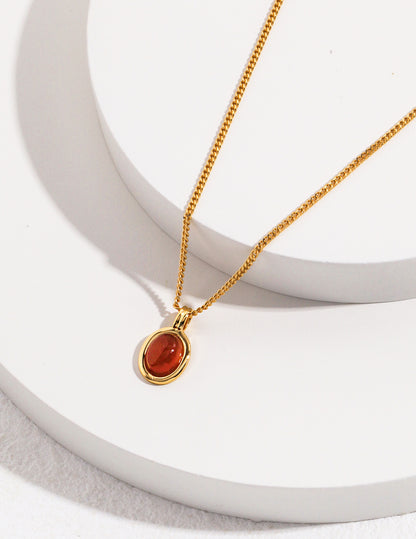 Sterling silver agate necklace The delicate inlay of the brilliant red agate, simplicity is the constant style of fashion