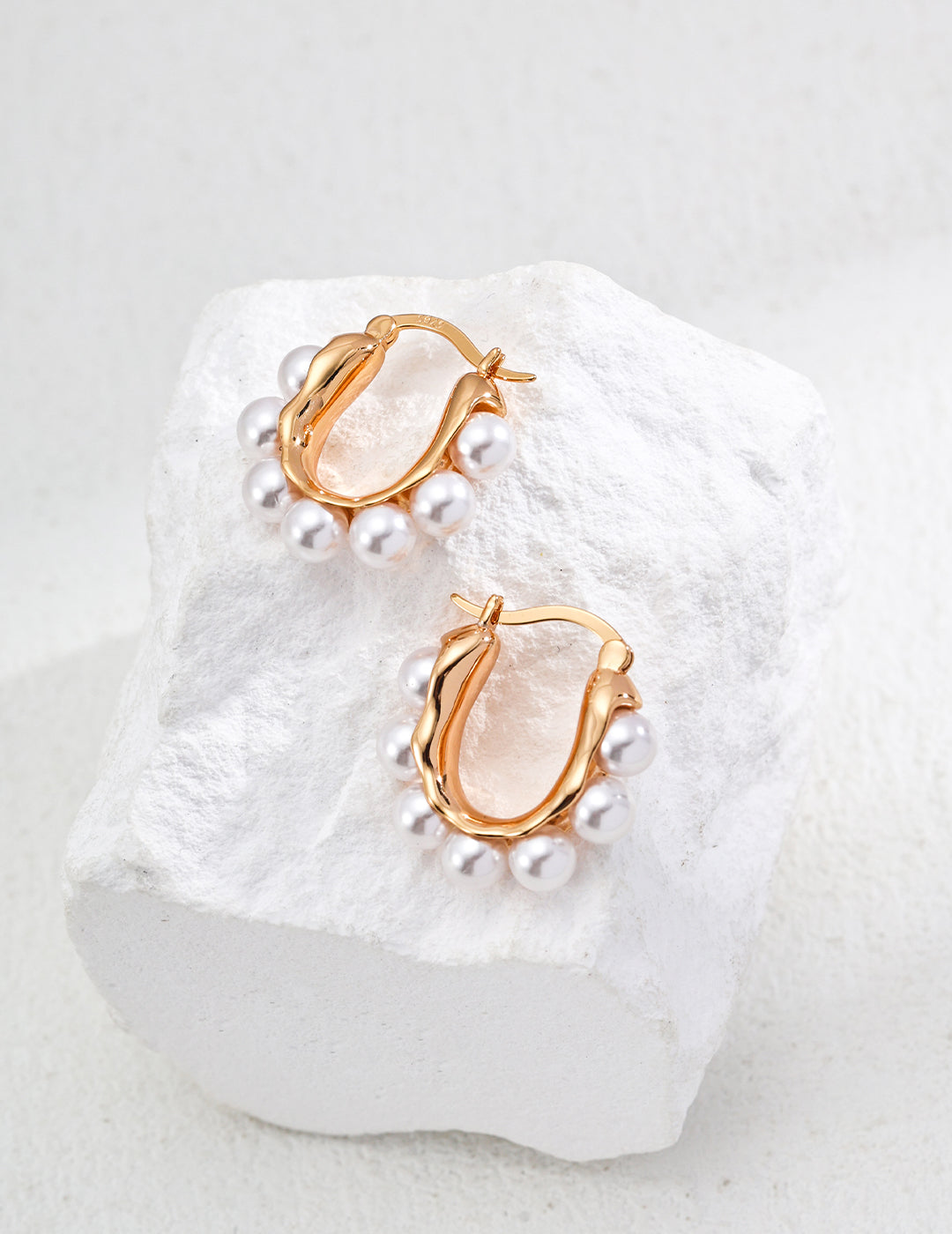 Sterling silver simple imitation pearl earrings