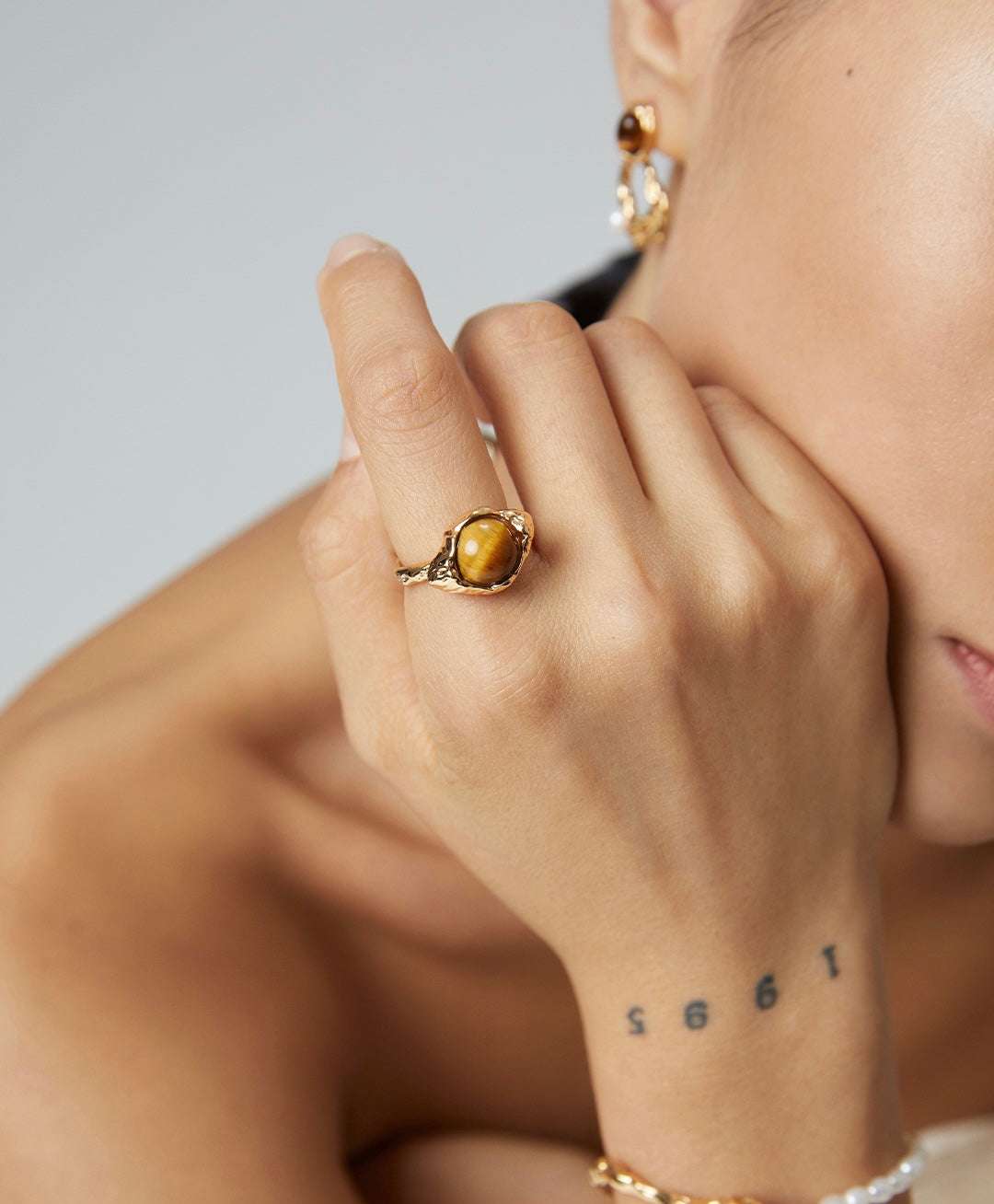 Sterling silver tiger eye ring