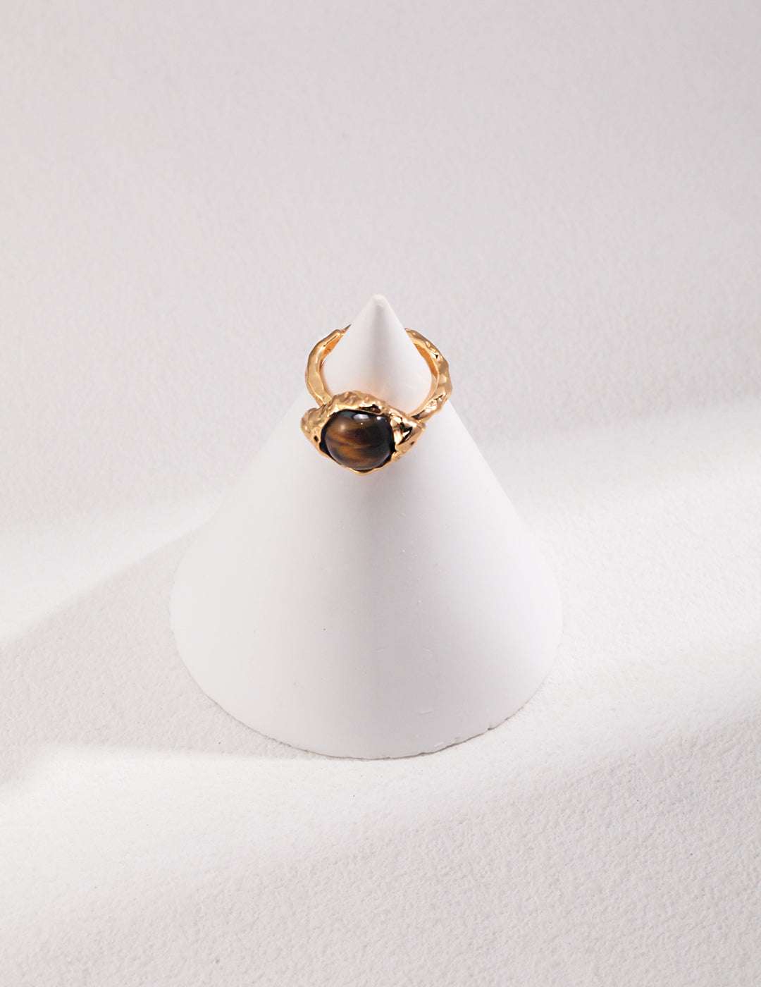 Sterling silver tiger eye ring