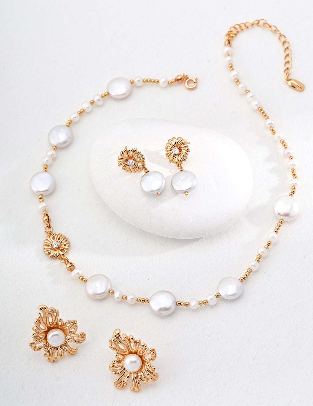 Sterling silver pearl necklace